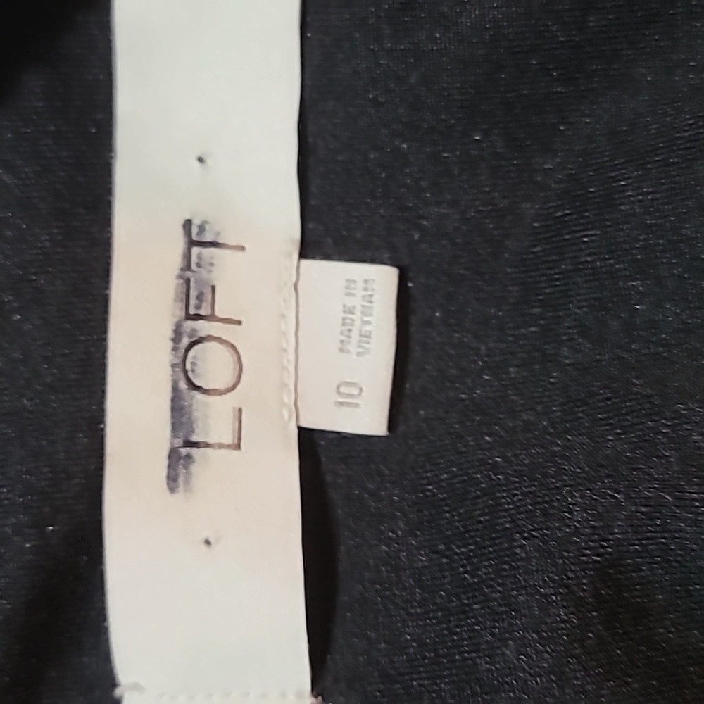 Loft Dress - Picture 5 of 6